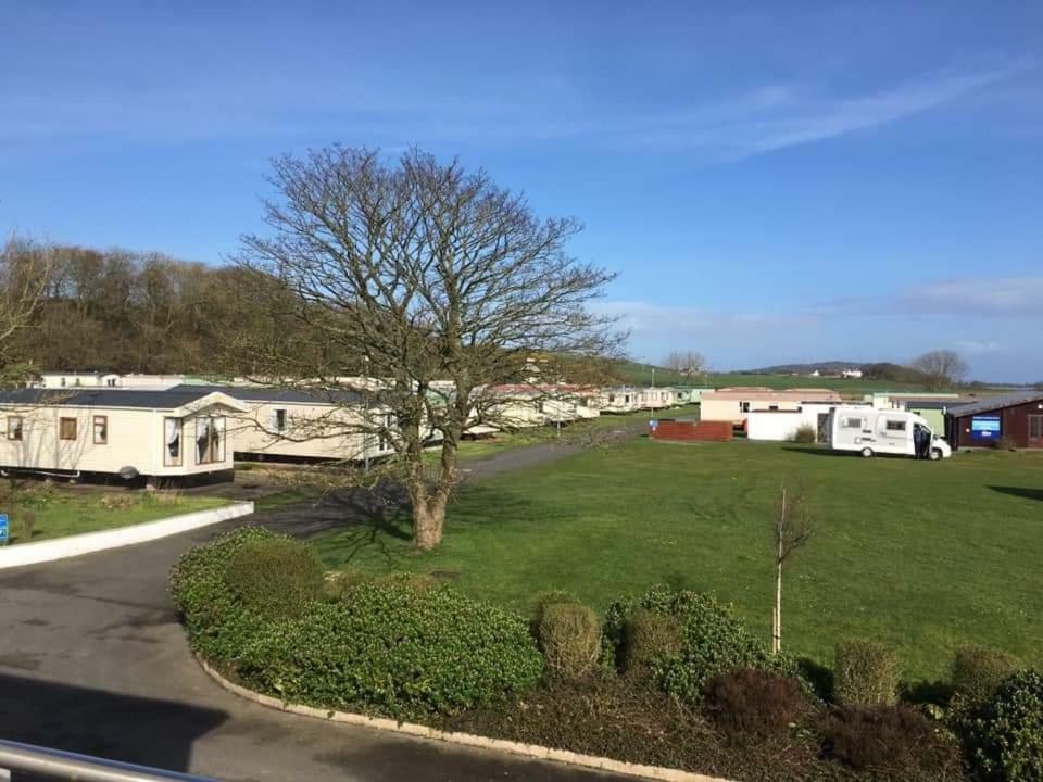 Oor Wee Hoose Hotel Leswalt Kültér fotó